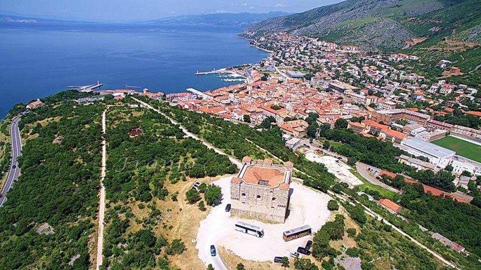 Apartment Eleonora Senj  Bagian luar foto